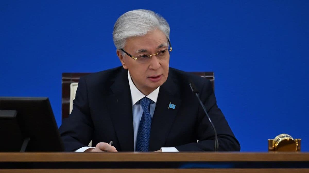 Тоқаев: Жаңа дәуірде заң үстемдігі мен цифрлық дамуды нығайту