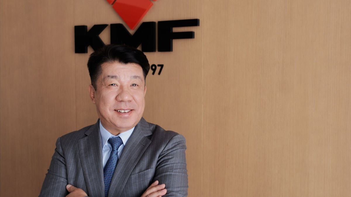Бір жыл ішінде банкке айналу: KMF-тің трансформациясы қалай өтті